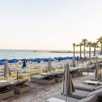 Kaliva sulla spiaggia