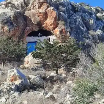 Chiesa rupestre di Agioi Saranta