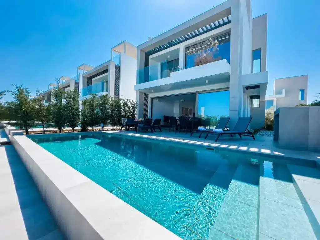 Discover the Best Villas in Cyprus: Luxury, Budget, and More