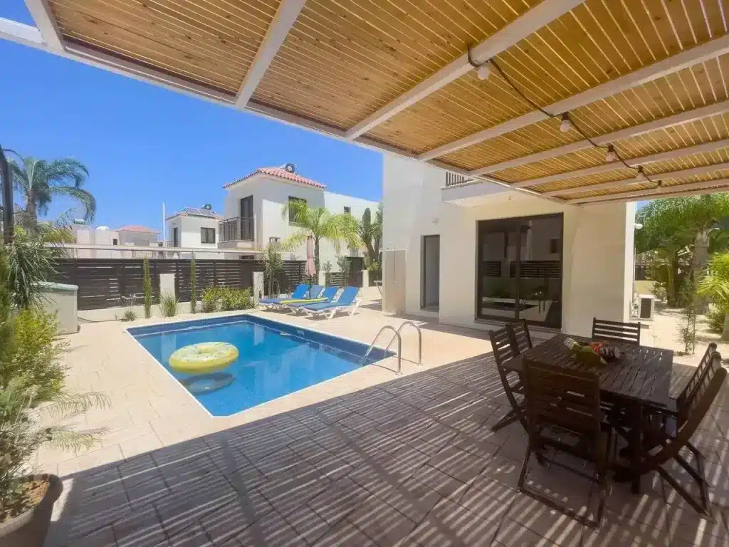 Discover the Best Villas in Cyprus: Luxury, Budget, and More