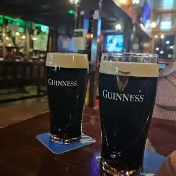 Knights Pub and Restaurant