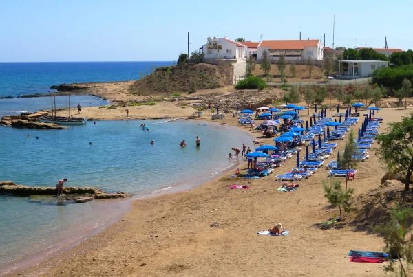 Armyropigado Beach (Scouts Club Beach)