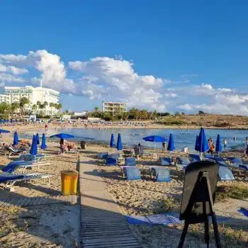 Vathia Gonia Beach