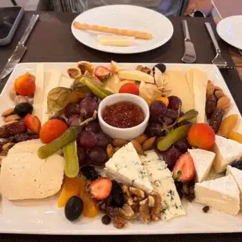 Elia Restaurant