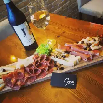 Gonzo Bar N'Grill