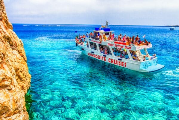 Protaras: Blue Lagoon and Turtle Cove Boat Trip