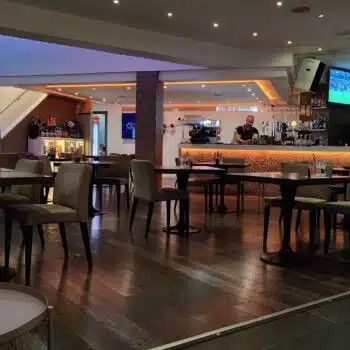 Abacus Restaurant and Lounge cafe