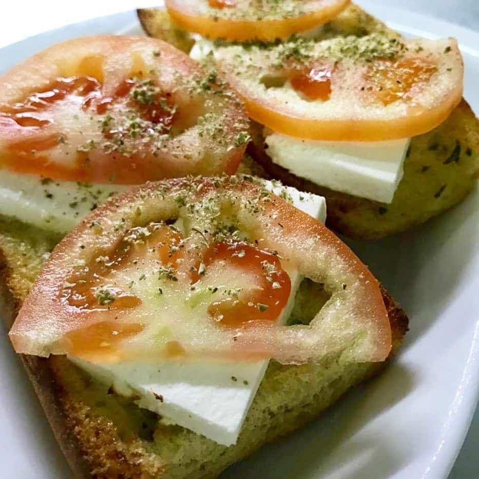 Flames Restaurant and Bar