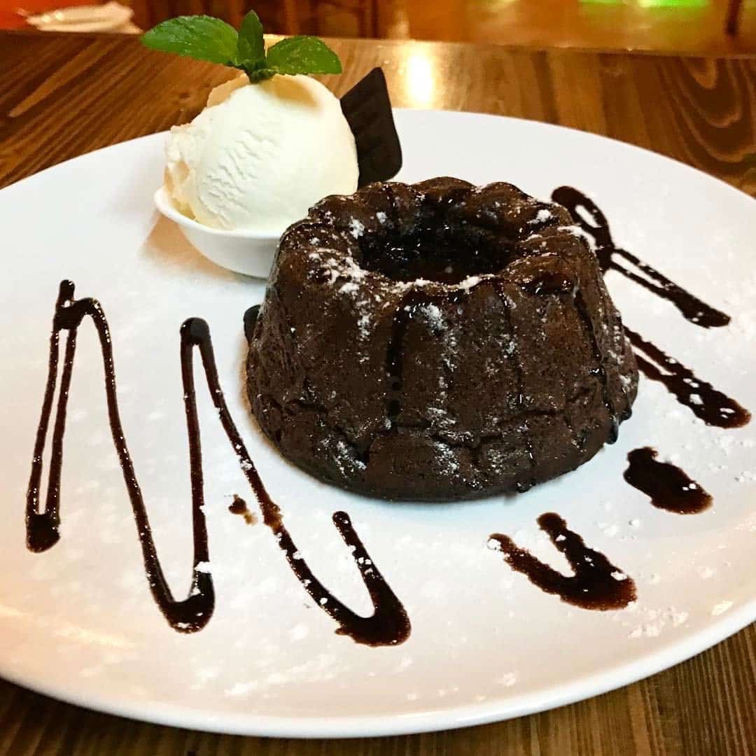 Flames Restaurant and Bar