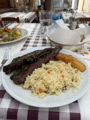 Laona Restaurant