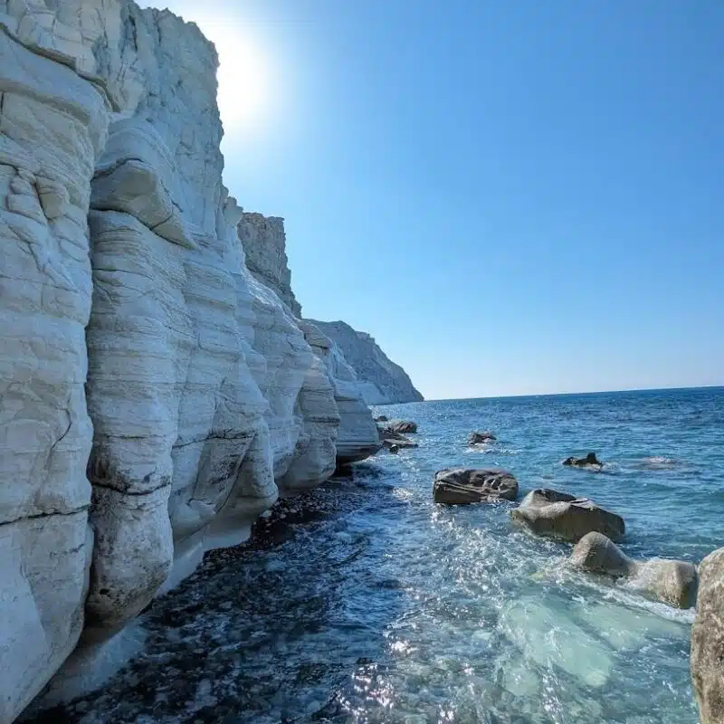 Plage de Prolimnos (Plage des chiens)