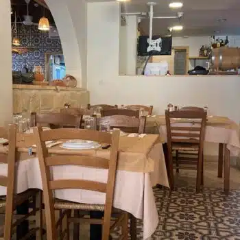 Jello Café Restaurang